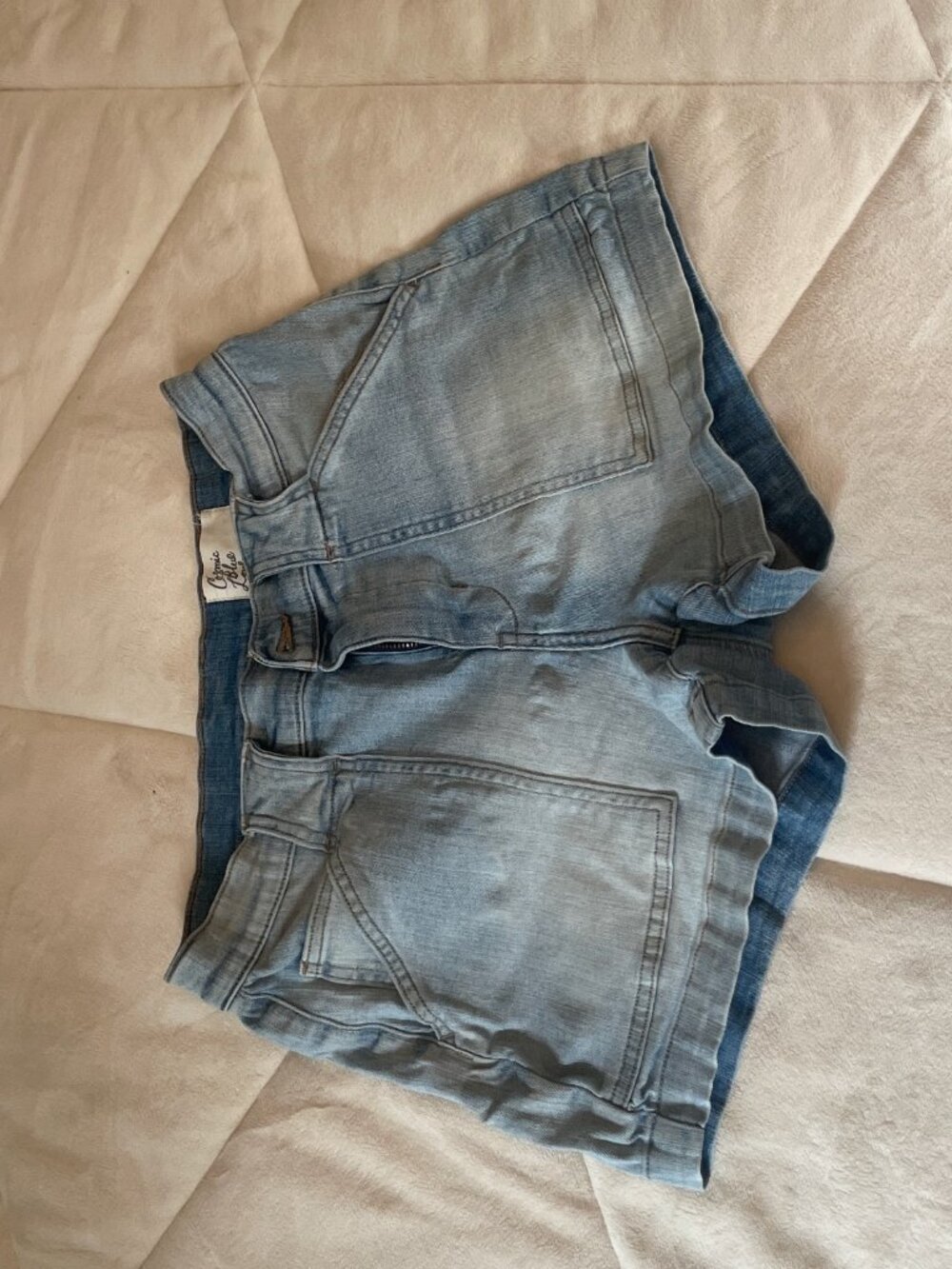 Cosmic blue love Light Denim Shorts Size 6 28" Waist Pockets